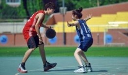 搞笑打球爆料视频大全下载